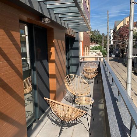 Tokiyo: A Lovely City Center 2 Bedrooms Apartment With Private Parking Софія Екстер'єр фото